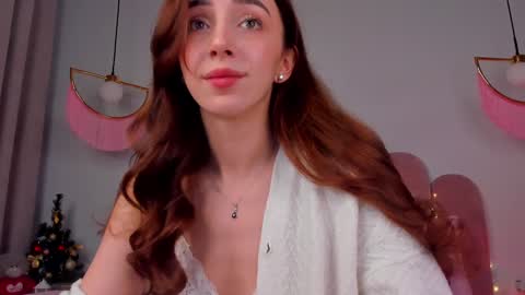 Snapshot of elsa_xo chatting on December 29, 11:50 pm Michelle online show from December 29, 11:50 pm