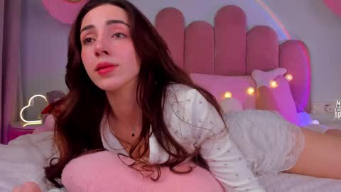 Snapshot of elsa_xo chatting on February 13, 3:07 am Michelle online show from February 13, 3:07 am