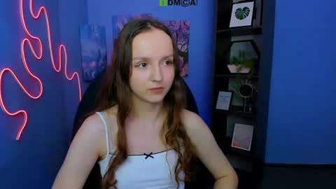 Elsa online show from June 19, 11:03 am
