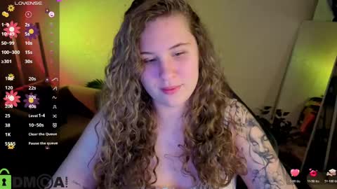 Elsie online show from April 27, 4:16 pm