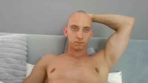 Snapshot of elsololobo159951 chatting on May 10, 1:49 pm elsololobo159951 online show from May 10, 1:49 pm