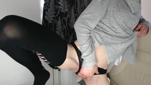 Snapshot of elssa_rush chatting on March 8, 8:00 am elssa_rush online show from March 8, 8:00 am