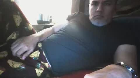 Snapshot of elvecinoequipadote chatting on February 7, 6:22 pm Peter spidy online show from February 7, 6:22 pm