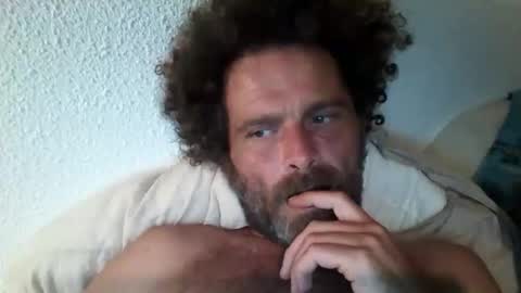 elyjahoye online show from September 21, 11:17 pm