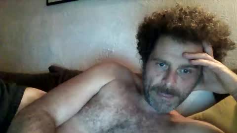 elyjahoye online show from December 16, 8:25 pm