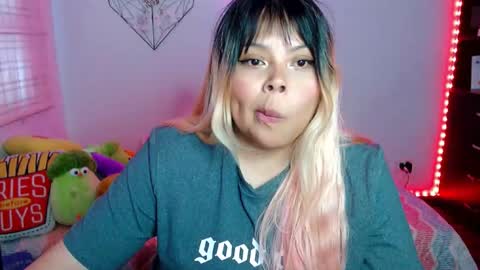 Ely online show from February 11, 10:15 pm