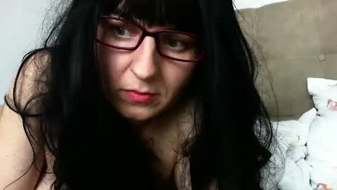 elyseblue online show from December 10, 11:22 am