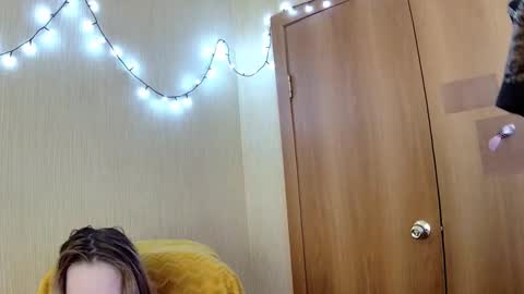 Snapshot of elza_com chatting on March 29, 6:46 am Elza Kom online show from March 29, 6:46 am