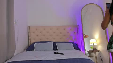 Michelle online show from May 12, 8:06 pm