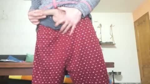 Snapshot of ema1986ct chatting on March 24, 4:06 am adidasBoy86 online show from March 24, 4:06 am