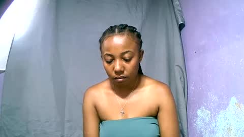 ema900845 online show from January 24, 9:06 am
