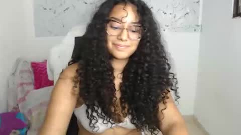 jen online show from September 18, 8:05 am