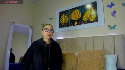 ema garcia  online show from October 6, 1:19 pm