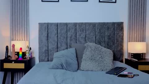 Ema online show from October 14, 1:56 pm