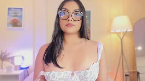 Ema online show from December 22, 7:44 pm