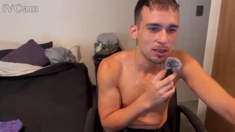 emanuell___ online show from March 26, 11:43 pm