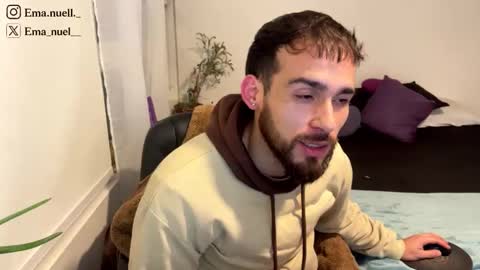 emanuell___ online show from May 19, 1:56 am
