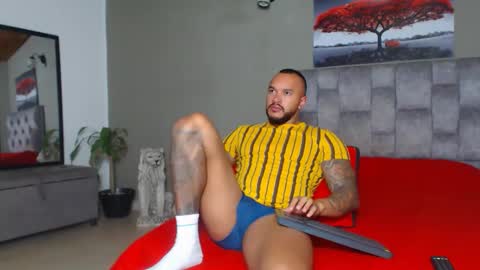 Snapshot of emanuelspencer chatting on September 18, 11:12 am emanuelspencer online show from September 18, 11:12 am