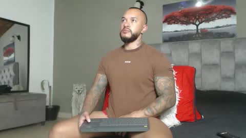 emanuelspencer online show from January 15, 11:26 am