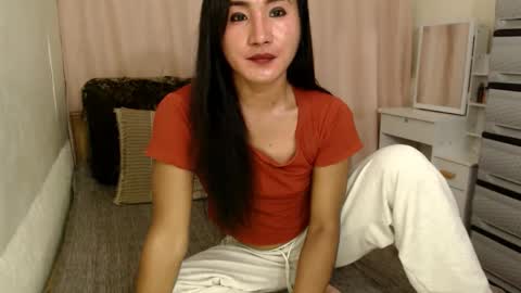 Trans cummer online show from February 13, 1:26 pm