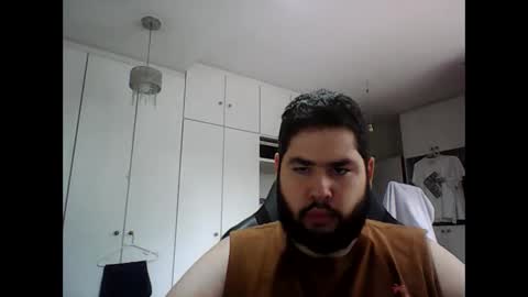 embarrassed_str8_3incher online show from November 14, 6:06 pm