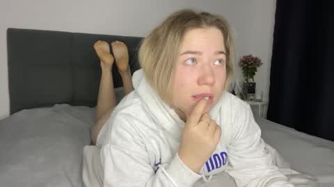 alice online show from January 9, 6:17 am