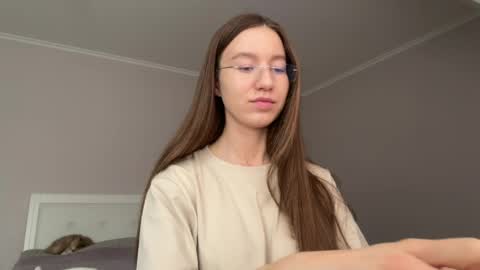 Alina online show from May 8, 1:27 pm
