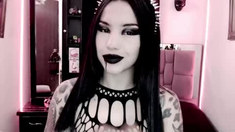 Emerald Black online show from February 19, 10:45 am