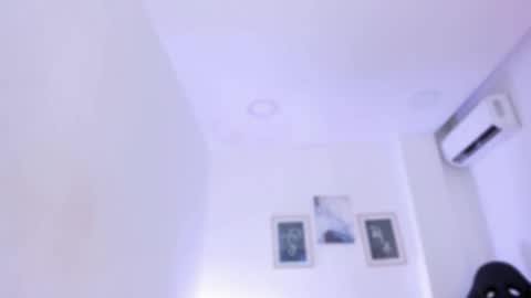 Snapshot of emelie_89 chatting on October 19, 1:12 pm emelie_89 online show from October 19, 1:12 pm