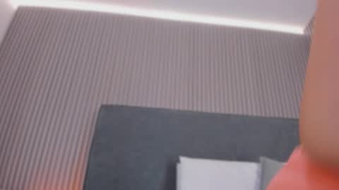 emelie_89 online show from February 28, 11:33 am