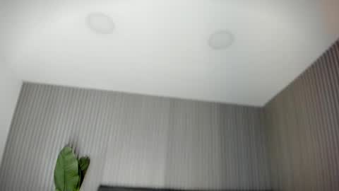 emelie_89 online show from May 8, 11:37 am