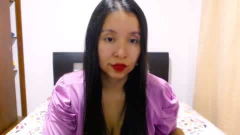 emely_sexx online show from December 6, 11:25 pm