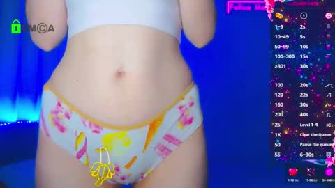 Emely online show from October 9, 11:58 pm