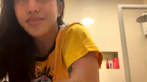 Snapshot of emelywest chatting on July 9, 3:05 pm EMELY online show from July 9, 3:05 pm