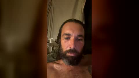 Snapshot of emeraldfox33 chatting on April 4, 8:23 am emeraldfox33 online show from April 4, 8:23 am