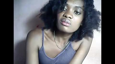 Snapshot of emerence9794 chatting on March 22, 8:40 am Emerence9794 online show from March 22, 8:40 am