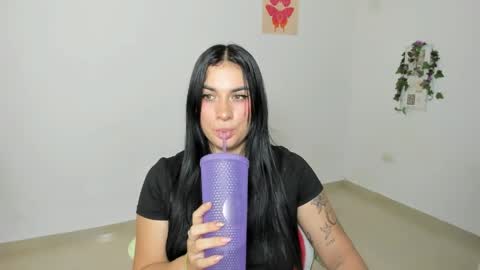 Emily  online show from March 24, 4:01 pm