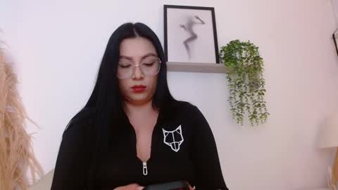 emi_carter online show from October 1, 10:38 pm