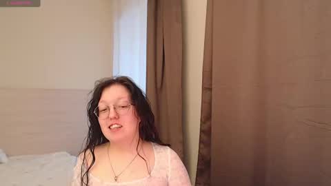 Emi online show from March 1, 6:46 am