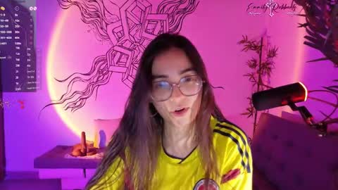 Emmily Roberts online show from March 24, 12:59 am