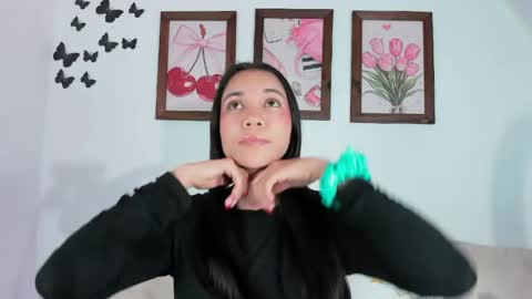 Emily  online show from May 18, 10:15 pm