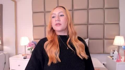 EMILY ROBERTS online show from January 9, 12:46 am