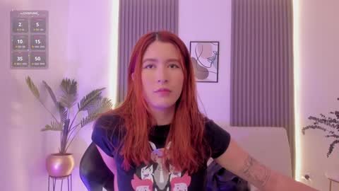 Snapshot of emiilycutex_ chatting on January 18, 12:15 pm online show from January 18, 12:15 pm