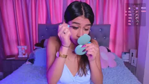 Emily online show from October 3, 3:20 pm