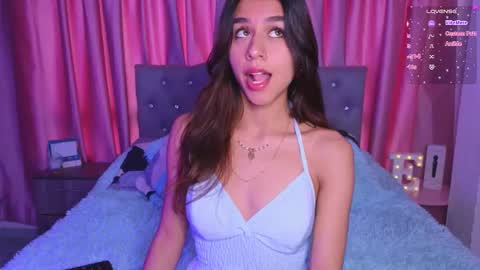 Emily online show from November 26, 5:58 pm