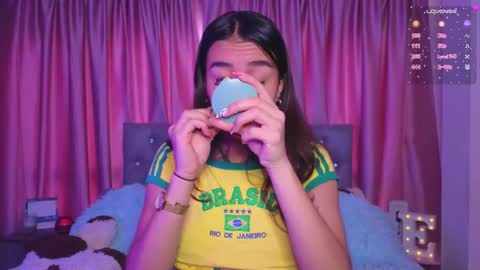 Emily online show from November 29, 2:42 pm