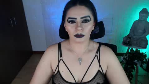 POWERFULL GODDESS EMILI online show from April 30, 10:47 pm