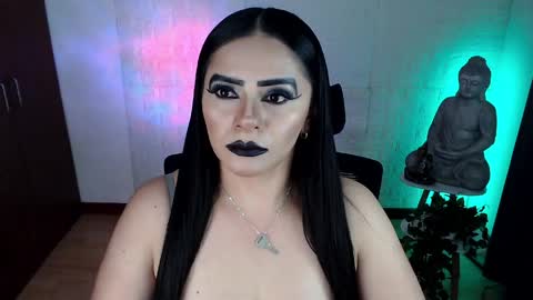 POWERFULL GODDESS EMILI online show from May 9, 12:16 am