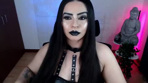 POWERFULL GODDESS EMILI online show from June 30, 10:11 pm