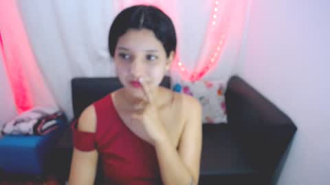 Snapshot of emili_riders chatting on January 7, 3:12 pm emili riders online show from January 7, 3:12 pm